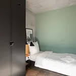 Miete 2 Schlafzimmer wohnung von 538 m² in Berlin