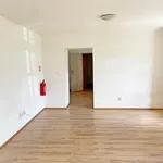 Pronajměte si 2 ložnic/e byt o rozloze 55 m² v Rousínov