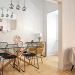 Rent 3 bedroom apartment in lisbon