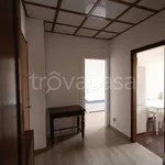 Rent 4 bedroom apartment of 100 m² in Milano