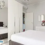 Rent 3 bedroom apartment of 70 m² in Milan