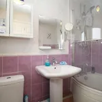 Rent 4 bedroom house in East Midlands