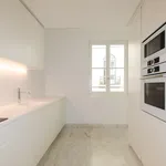 Rent 2 bedroom apartment of 136 m² in Lisboa