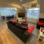 Rent 3 bedroom flat in Borough of Fylde