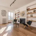 Rent 4 bedroom apartment of 210 m² in madrid