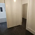 Miete 2 Schlafzimmer wohnung von 44 m² in Neuchâtel