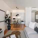 Rent 4 bedroom apartment of 74 m² in Lisboa