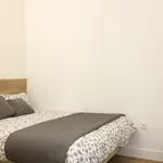 Rent a room in Madrid