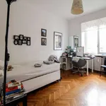 Rent a room of 70 m² in turin