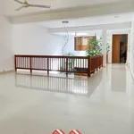 Rent 4 bedroom house of 371 m² in Sri Jayawardenepura Kotte