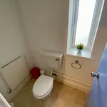 Rent 6 bedroom flat in Wales