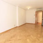 Alquilo 3 dormitorio apartamento de 115 m² en Madrid