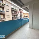 Affitto 3 camera appartamento di 100 m² in Rome