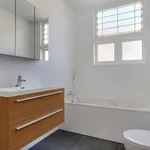 Huur 4 slaapkamer appartement van 143 m² in Den Haag