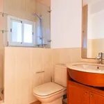 Rent a room of 145 m² in Madrid