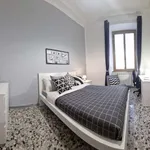 Rent a room in rome