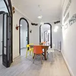 Rent 4 bedroom apartment of 150 m² in barcelona