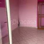 Affitto 2 camera appartamento di 67 m² in Napoli