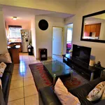 Rent 3 bedroom apartment of 96 m² in Gauteng