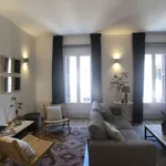 Rent 4 bedroom apartment of 114 m² in madrid