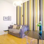 Rent 1 bedroom apartment of 65 m² in rome