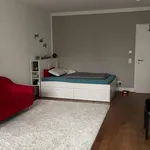 Miete 4 Schlafzimmer wohnung von 230 m² in Dusseldorf