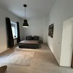 Miete 2 Schlafzimmer wohnung von 1076 m² in Gelsenkirchen