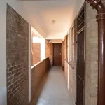 Rent 1 bedroom apartment in Johannesburg