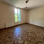 Appartement de 89 m² avec 4 chambre(s) en location à MOUROUX