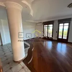 Rent 4 bedroom house of 270 m² in Κορωπί