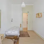 Rent 7 bedroom apartment in Lisbon