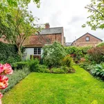 Rent 4 bedroom house in Yorkshire And The Humber