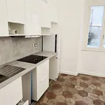 Rent 4 bedroom apartment of 45 m² in Genova