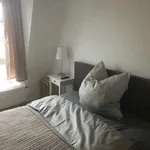 Miete 6 Schlafzimmer wohnung von 10 m² in Frankfurt