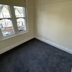 Rent 4 bedroom flat in Wales