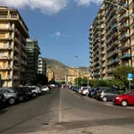 Affitto 2 camera appartamento di 64 m² in Palermo