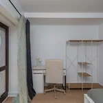 Rent 10 bedroom apartment in Lisbon