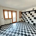 Rent 2 bedroom apartment of 55 m² in Carrara