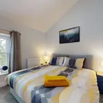 Rent 1 bedroom apartment of 344 m² in Cardiff