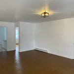 Rent 4 bedroom apartment in Sherbrooke