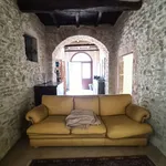 Rent 4 bedroom apartment of 148 m² in Arrone