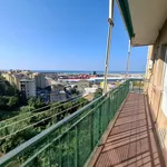 Rent 3 bedroom apartment of 86 m² in Genoa