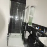 Rent 7 bedroom house in Leeds