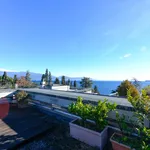 Rent 3 bedroom apartment of 125 m² in Gardone Riviera