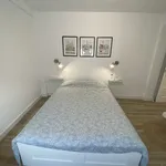 Rent a room of 80 m² in Alicante