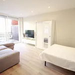 Rent 4 bedroom apartment in Barcelona