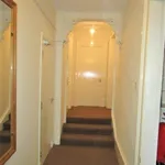 Rent 3 bedroom flat in Olney