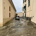 Affitto 2 camera appartamento di 35 m² in Napoli