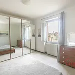 Rent 4 bedroom apartment of 62 m² in Genoa