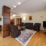 Rent 3 bedroom apartment of 120 m² in Bucharest